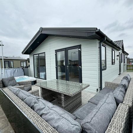 Golden Anchor - The Oakland Lodge - Coastal Caravan Breaks Chapel St Leonards Zewnętrze zdjęcie